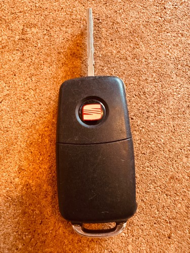 Genuine seat button remote - genuine,