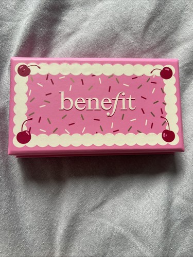 Benefit travel duo - benefit, hoola