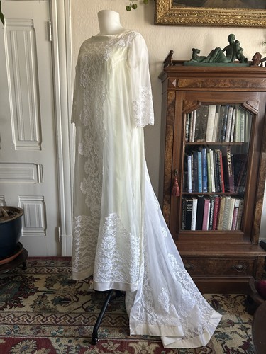 Vintage 1960s bridal - vintage,