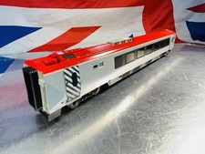 BACHMANN 00 virgin Pendolino Voyage power coach R /Number  60718 VGC#RR