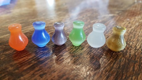 Dolls house glass vases - 2,