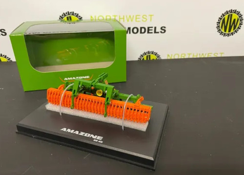 Replicagri scale amazone - 1:32,
