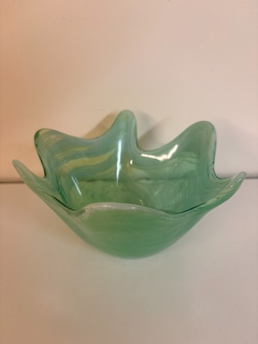 Vintage green white swirl - white, art