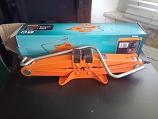 Halfords 1.5 Tonne scissor