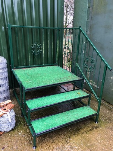 Static caravan steps with - static,