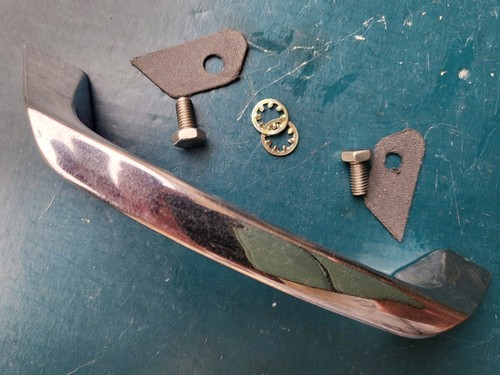 Rover p6b bootlid handle - p6/p6b,