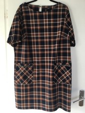 GEORGE TARTAN / PLAID DRESS SIZE 20 NEW 