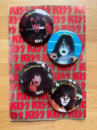 Kiss 1980 tour button - kiss, uk