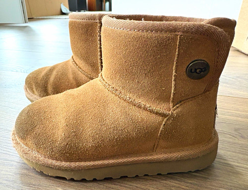 Ugg kids brown suede button - ugg,