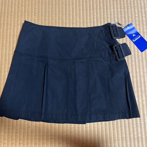 Burberry blue label pleated - label,