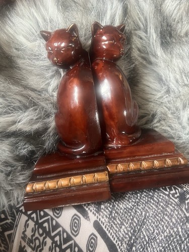 Cat bookends - cat,