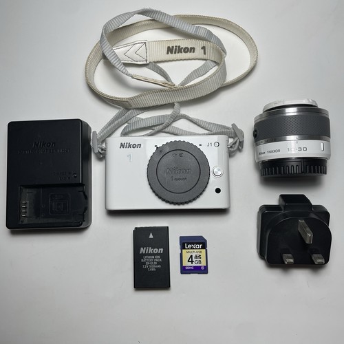 Nikon digital camera - 1,