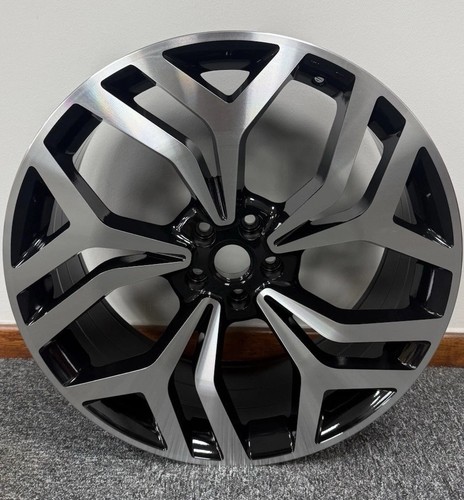 Multi spoke alloys - 21”, multi-spoke