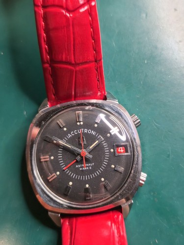 Bulova accutron series 2185 - bulova,