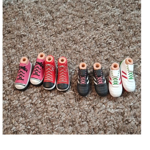 Pairs bratz sports shoes - pairs,