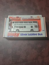Vintage Dinky No.297 Queen's