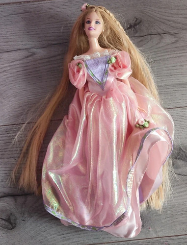 2001 mattel barbie rapunzel - mattel, as
