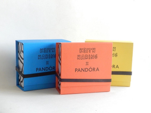 Authentic pandora moments - pandora,