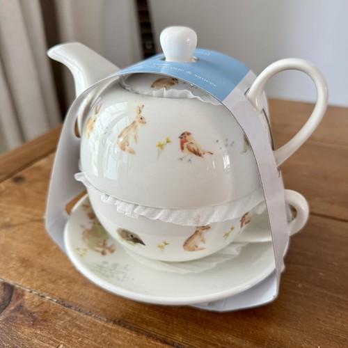 Teapot saucer fine china - fine,