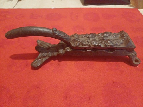 Antique victorian cast iron - antique,