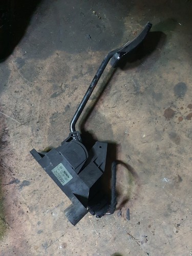 Vauxhall zafira accelerator - vauxhall,