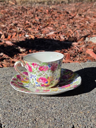 Vintage royal winton - royal,