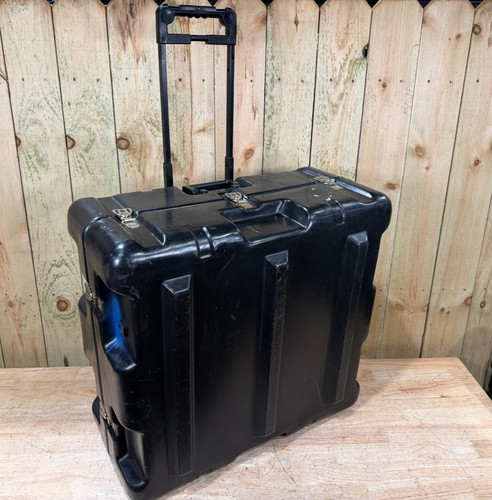 Pelican hardigg case - pelican,