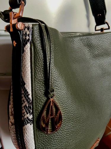 Amanda wakeley the midi - wakeley,