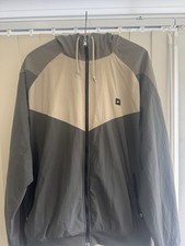 Men’s Nike thin track top