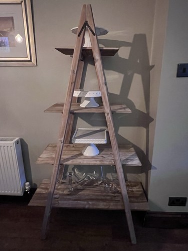 Frame wooden ladder tier - ladder,