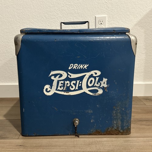 Vintage 1950s drink pepsi - 1950s,
