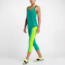 $135 NEW Womens NIKE POWER