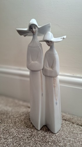 Lladro porcelain two nuns - lladro,