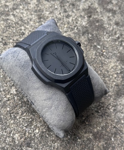 Rare nuun nuncier watch carbon - rare,