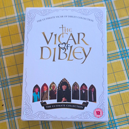 Universal the vicar - the, of