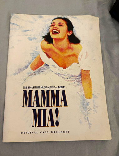 Mamma mia west end - mamma,