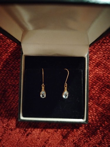 9ct topaz earrings