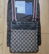 Gucci Messenger Bag 100% Authentic 27639 navy Beige RRP £975