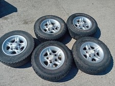 Land Rover Defender 90/110 Genuine Alloy Wheels x 5 AND Alloy wheel nuts