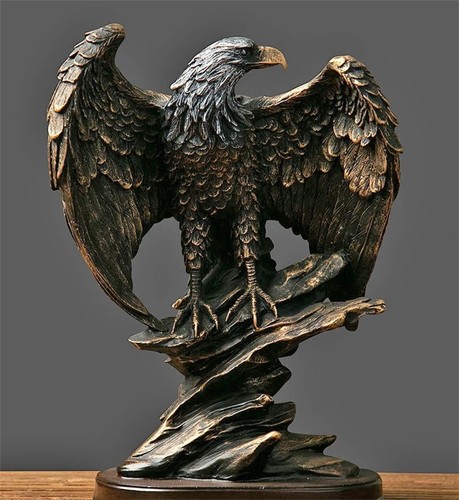 Eagle figurine majestic - eagle,