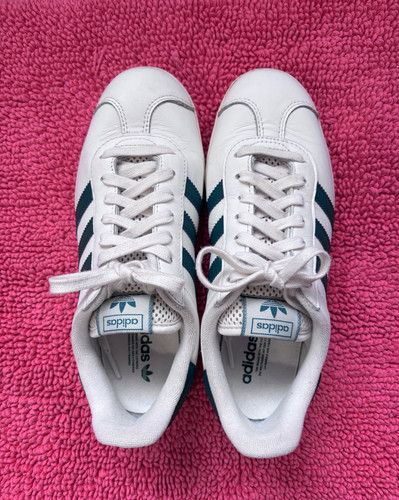 Classic adidas gazelle - classic,