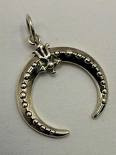 Quality 925 Sterling Silver Inverted Moon Pendant • 2.54 Grams 