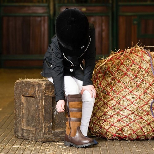 Long horse riding - long,