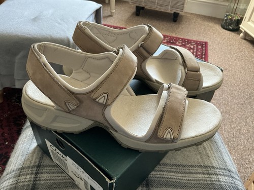 Clarks taupe nubuck - nubuck, springer