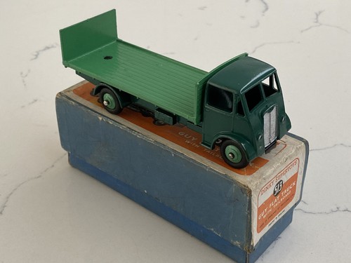 Dinky supertoys 513 guy flat - dinky,
