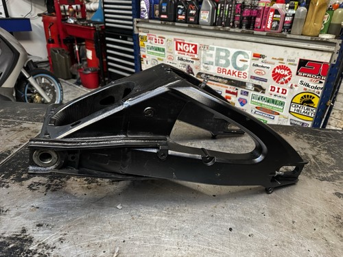 Suzuki gsx 600 rear - suzuki,