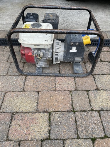 Portable petrol generator - petrol,