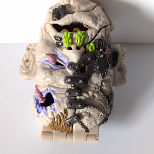 Mighty max survivus - max,