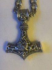 Viking Metal Thor’s Hammer Pendant On 22 Inch Chain