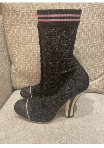 Fendi colibri boots - fendi,